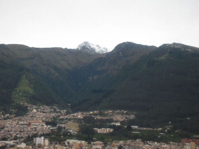 Schnee auf dem Pichincha